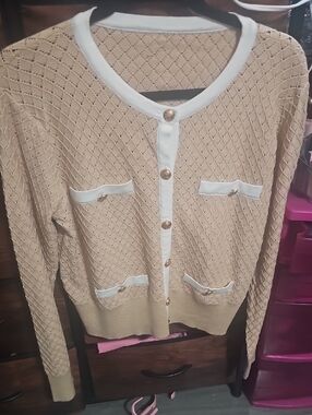 Cream Textured Knit Cardigan with Contrast Trim